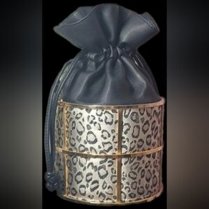 Vintage cross bag! Cheetah print